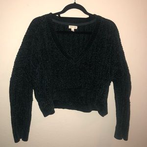 very soft, long sleeve, dark forest green sweater